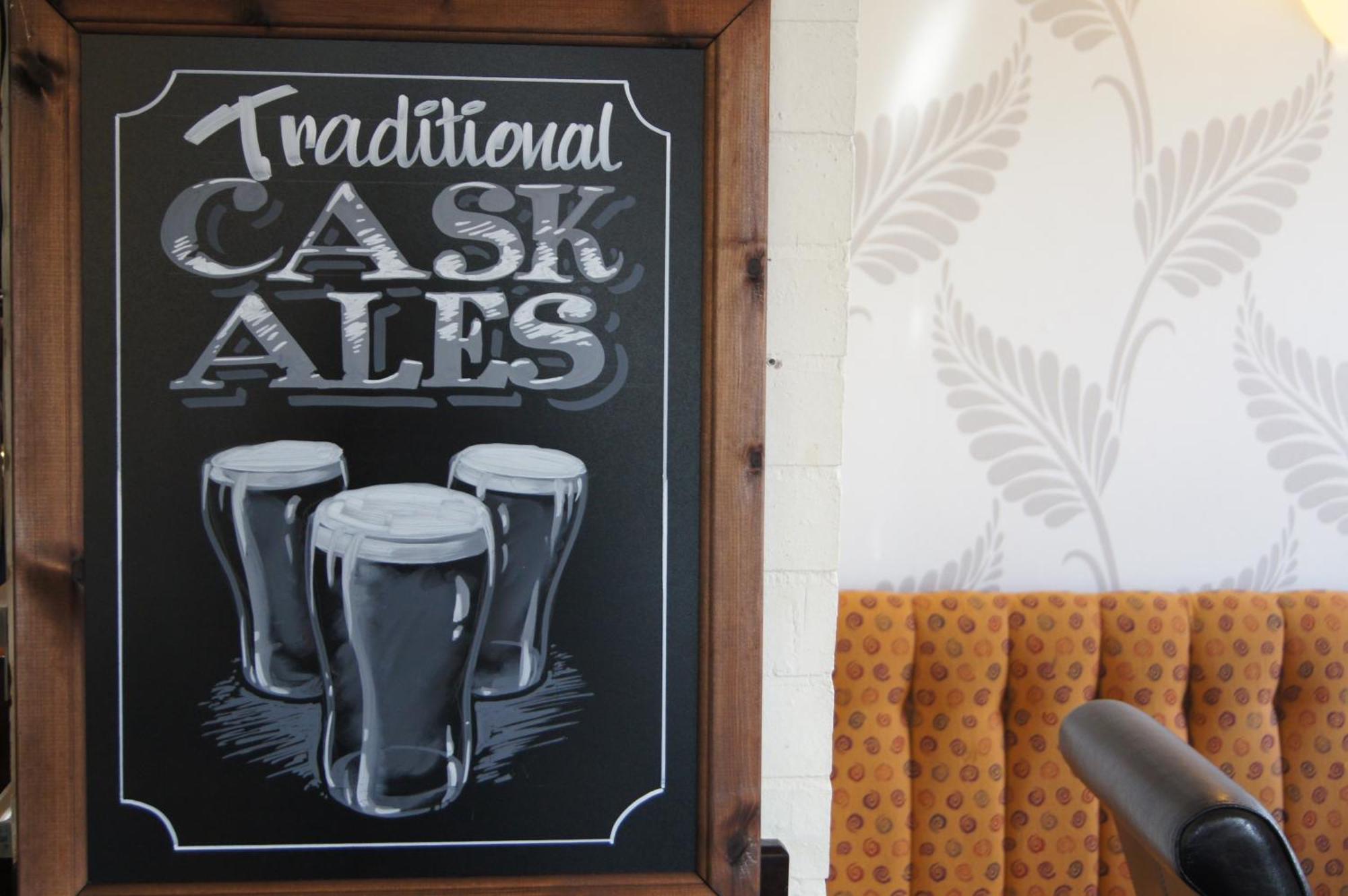 The Whistle And Flute Hotel Barnetby le Wold Bagian luar foto